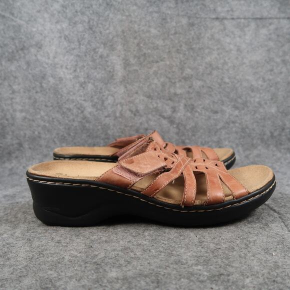 Clarks Shoes Womens 10 Sandals Bendables Leather Adjustable Straps Wedge Comfort - Picture 1 of 11